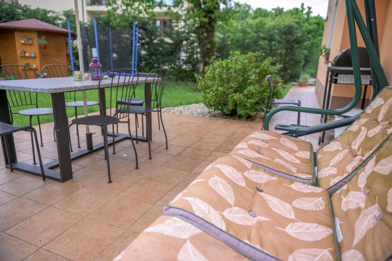Apartamento Crni Macak Matulji Exterior foto