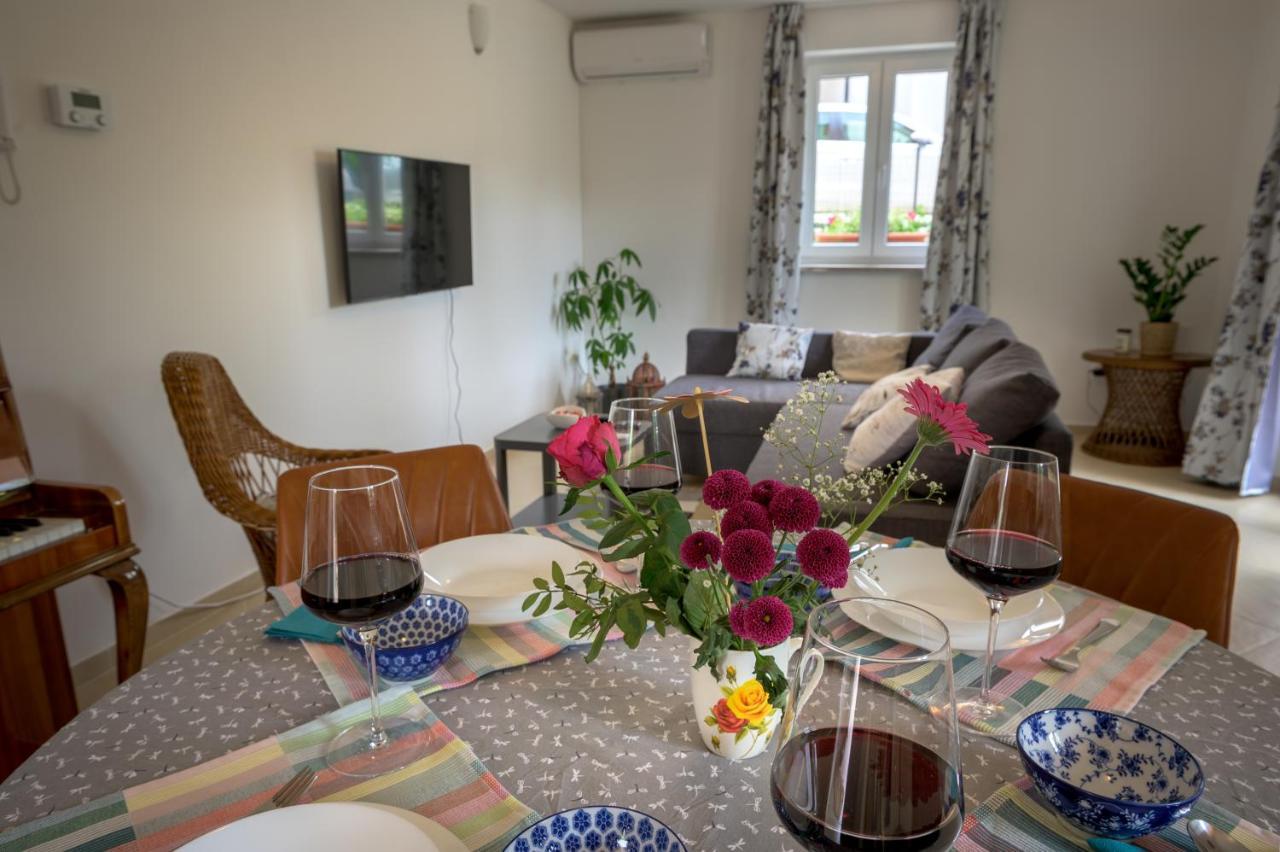 Apartamento Crni Macak Matulji Exterior foto